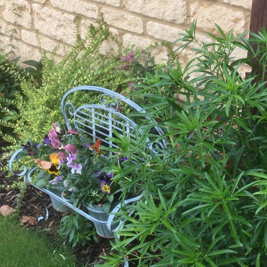 Moon House Bed and Breakfast Witney Buitenkant foto